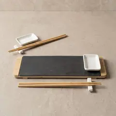 DECO EXPRESS - Set Sushi para 2 Personas en Tabla Bamboo y Palillos