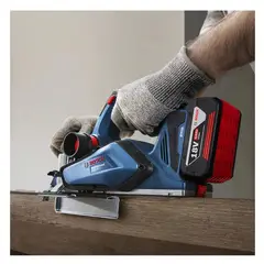 BOSCH - Cepillo Inalámbrico Gho 185-li, Brushless 82 Mm