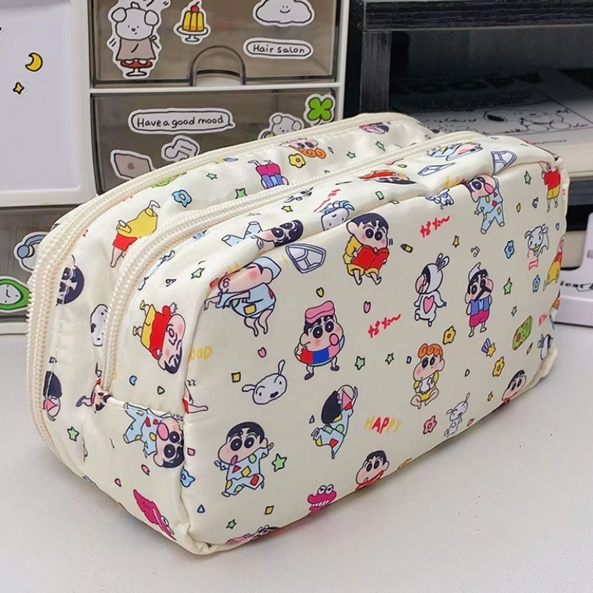 GENERICO - Estuche Cosmetiquero Shinchan Kawaii Escolar