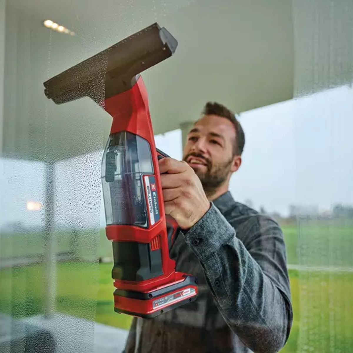 EINHELL - LIMPIADOR DE VENTANAS INALÁMBRICO - 28 CM - 300 ML - 18V