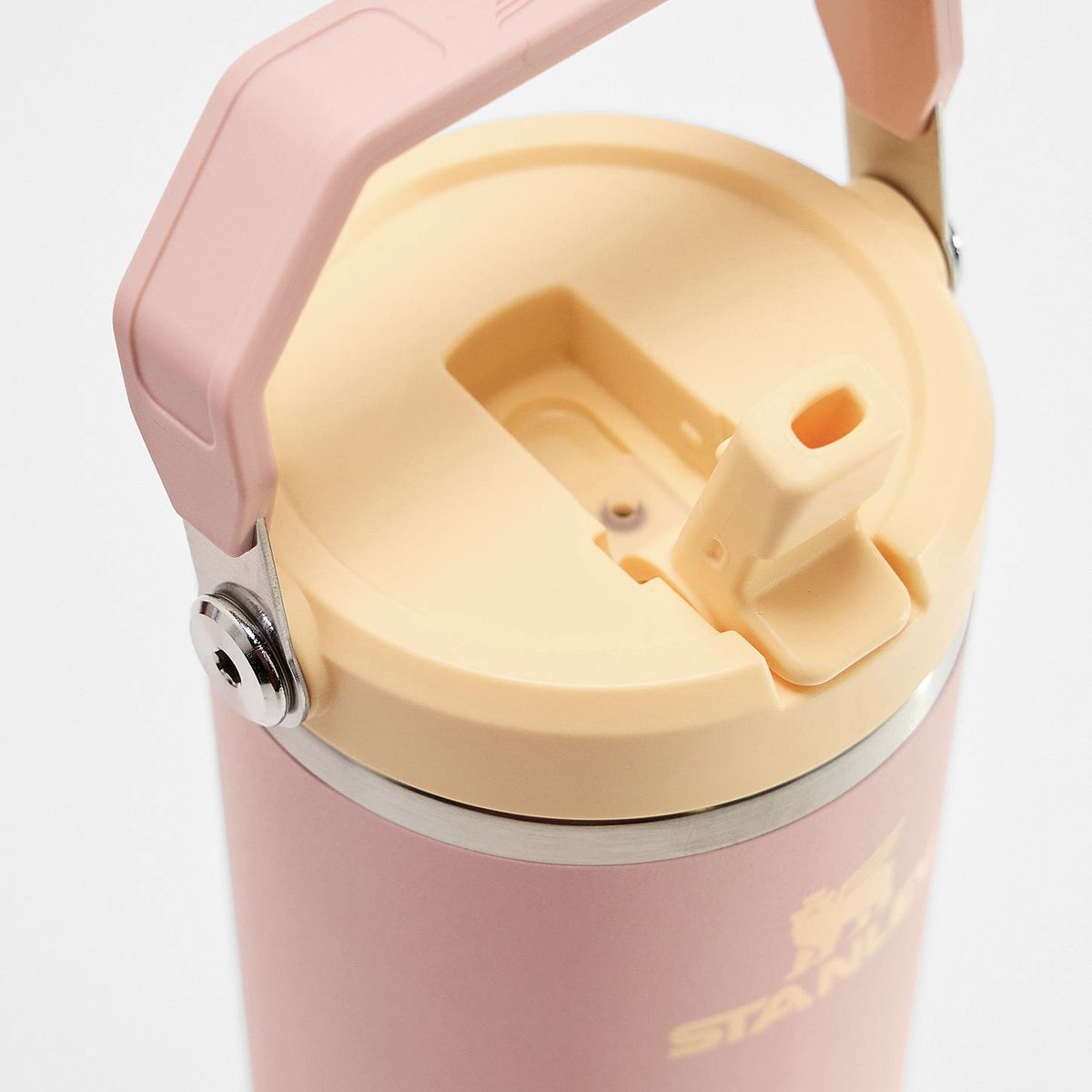 STANLEY - Botella Térmica Stanley Peach Rose Flip Straw 2.0 887ml / 30oz