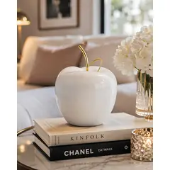 MP - Manzana Decorativa de Cerámica con Tallo Dorado para Hogar y Centro de Mesa Color Blanco