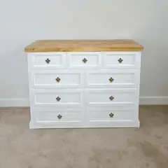 MGR MUEBLES - COMODA AVAL 9 CAJONES DE MADERA LACADA BLANCA CUBIERTA MIEL