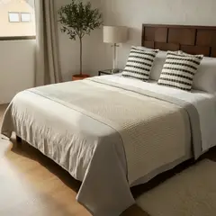 TODOHOGAR SANTIAGO DE CHILE - Set Piecera Tejida Beige + 2 Fundas De Cojín 45 × 45 Cm