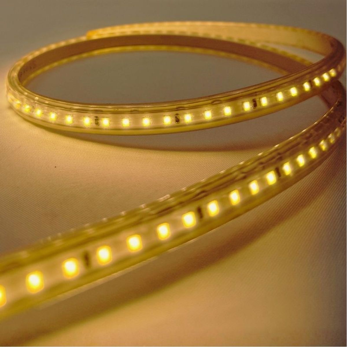 STOREFIX - Tira Led 220V Luz Cálido - Rollo 50mts 