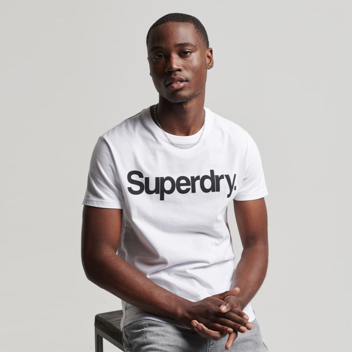 SUPERDRY - Polera Con Logotipo Core Hombre Superdry