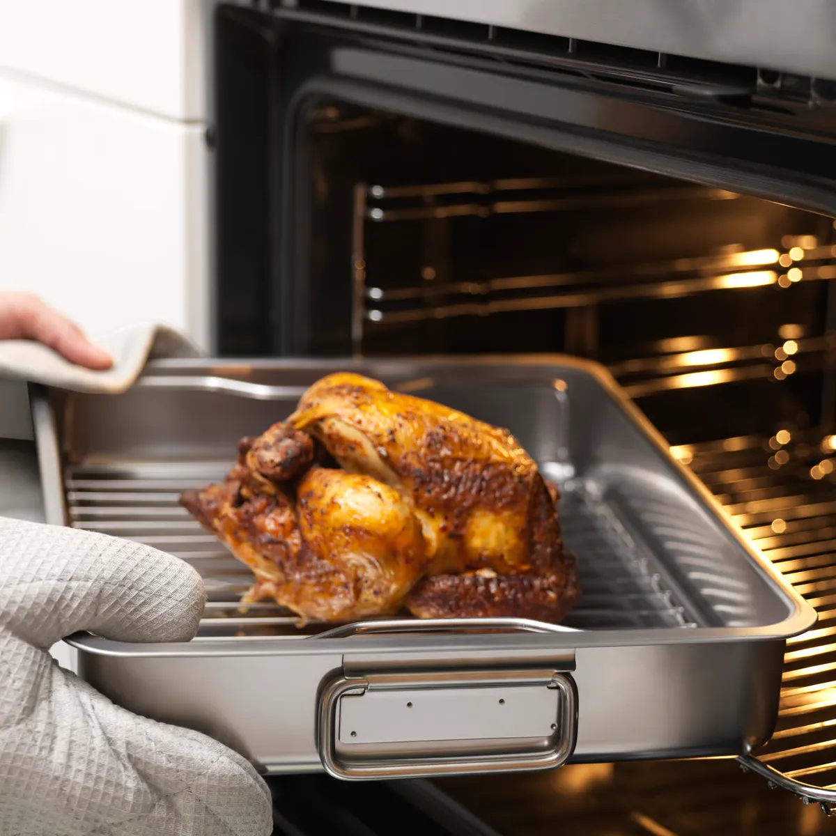 IKEA - Bandeja para horno con rejilla KONCIS, acero inoxidable, 40x32 cm