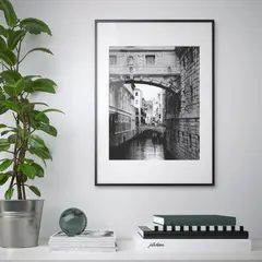 IKEA - LOMVIKEN marco 50x70 negro