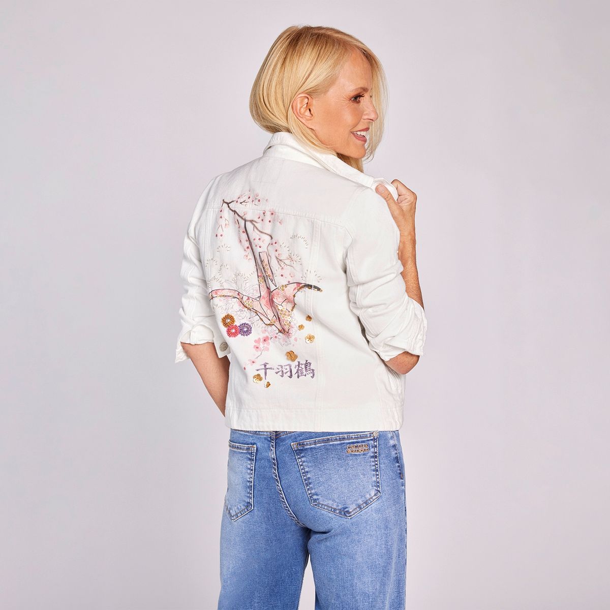 APOLOGY - Chaqueta Bordada Grulla Fundación Nuestros Hijos Mujer Cecilia Bolocco para Apology