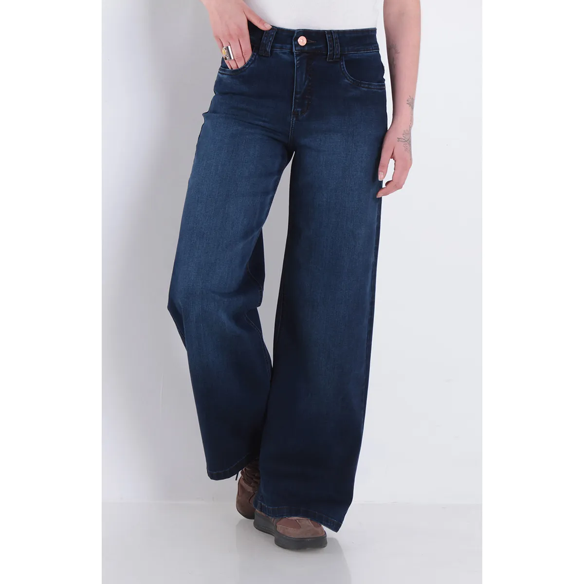 WADOS - JEANS MUJER WIDE TIRO ALTO PRETINA BASICA UN BOTON