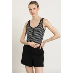 LIOLA - Polera rayas, botones fantasia, negro