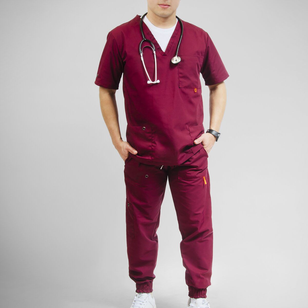 LEMN - Uniforme Clinico Burdeo Anti Fluidos
