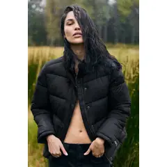 WILD LAMA - Parka Essential Puffa Reciclada Negro Mujer