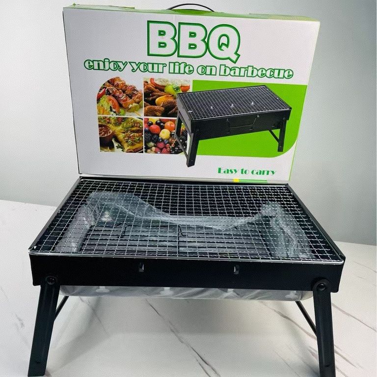 MINI PARRILLERA BARBACOA A CARBON PORTATIL