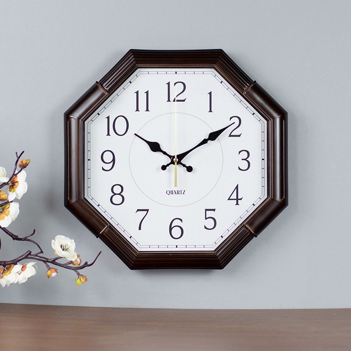 GK - RELOJ MURAL GENERICO GK HEXAGONAL ANALOGO SILENCIOSO