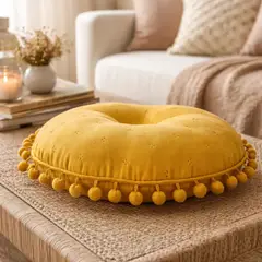 TODOHOGAR SANTIAGO DE CHILE - Cojín Redondo Mostaza Pom Pom 44 Cm · Suave Y Decorativo