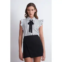 NICOPOLY - Blusa Rayas Lazo Desmontable Blanco Mujer