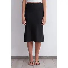 NICOPOLY - Falda Tipo Satín Negro Mujer