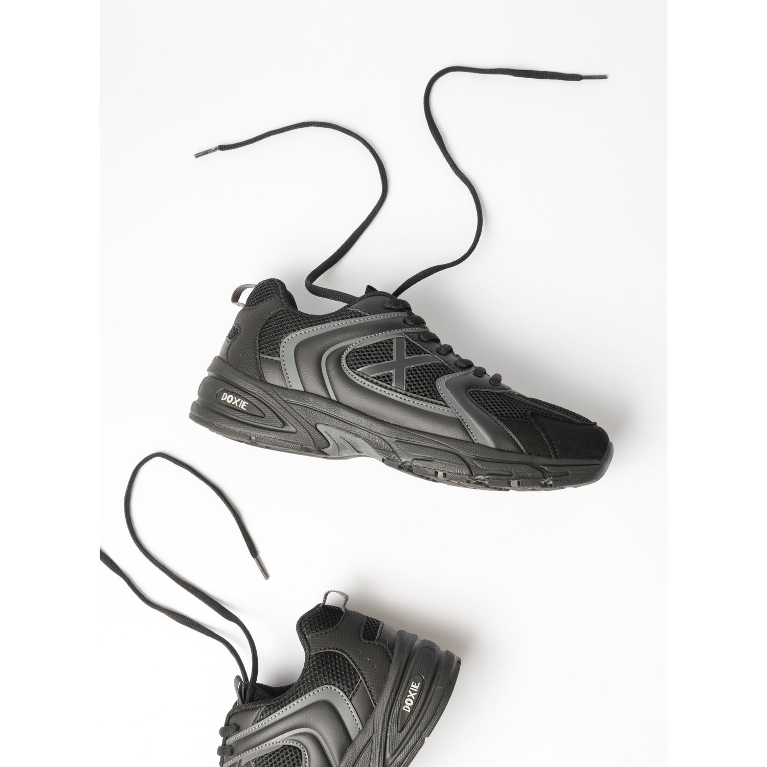 DOXIESTEPLOUD Zapatilla Hombre Mujer Urbana Shibuya Negro Doxie