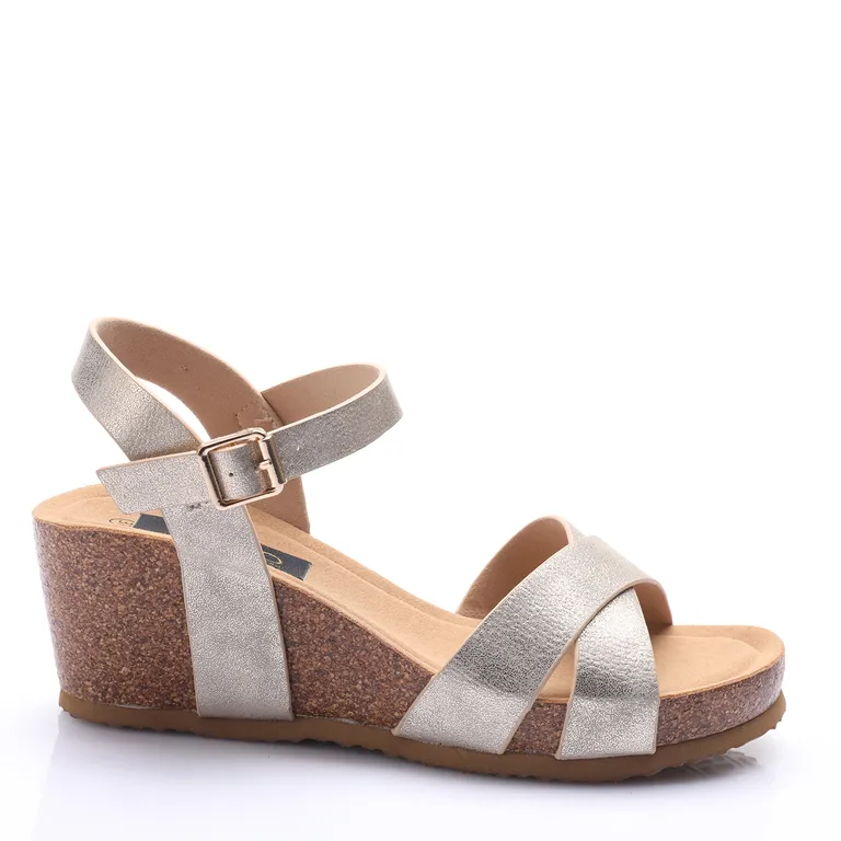 Sandalia Mujer Solea Lucia Dorada