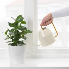 IKEA - Regadera VATTENKRASSE, beige/dorado, 0.9 l