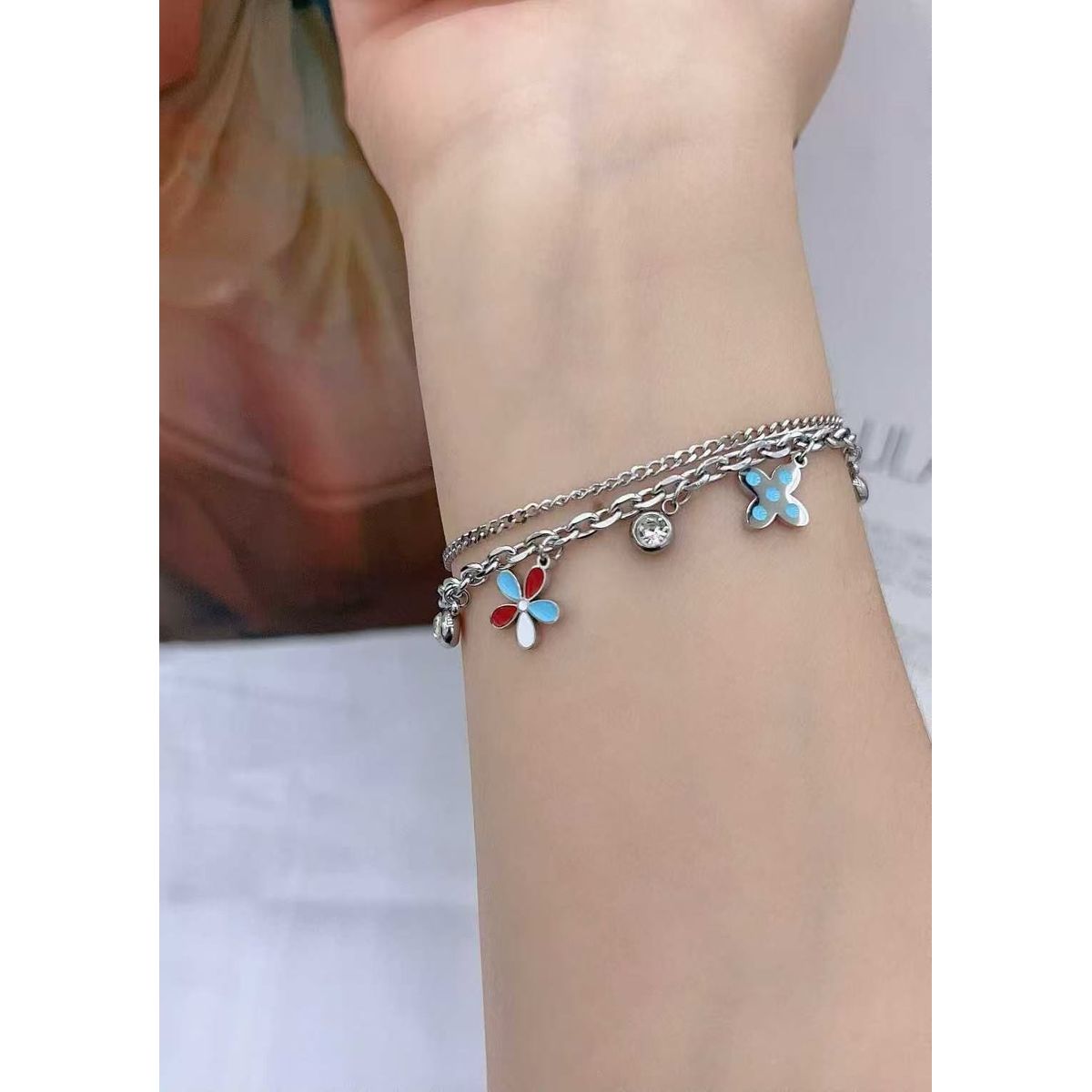GACIRON - Pulsera Doble Cadena con Dijes de Flores y Cristal - Estilo Verano