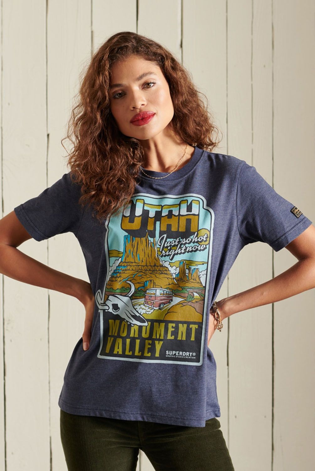 SUPERDRY - Superdry Polera Manga Corta Heritage Mountain Mujer