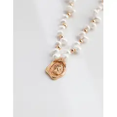 ANTONELL - Collar de Perlas Naturales Diseño Irregular Ajustable Dorado