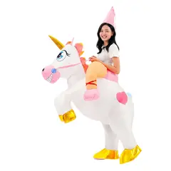 VATYERTY - Chica con traje inflable cabalgando unicornio blanco