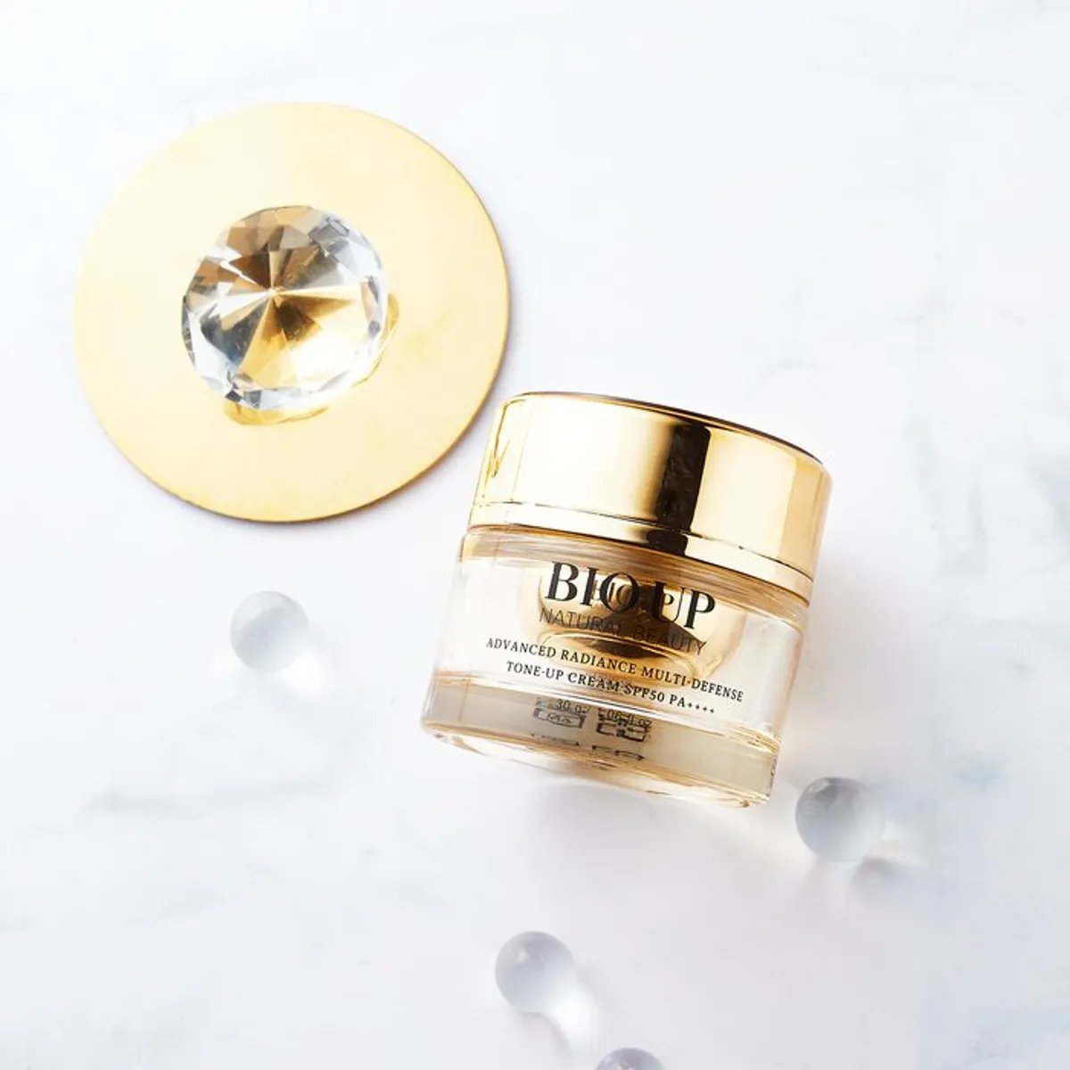 NATURAL BEAUTY - Crema Advanced Radiance Multi-Defense Tone UP SPF50 30g NATURAL BEAUTY