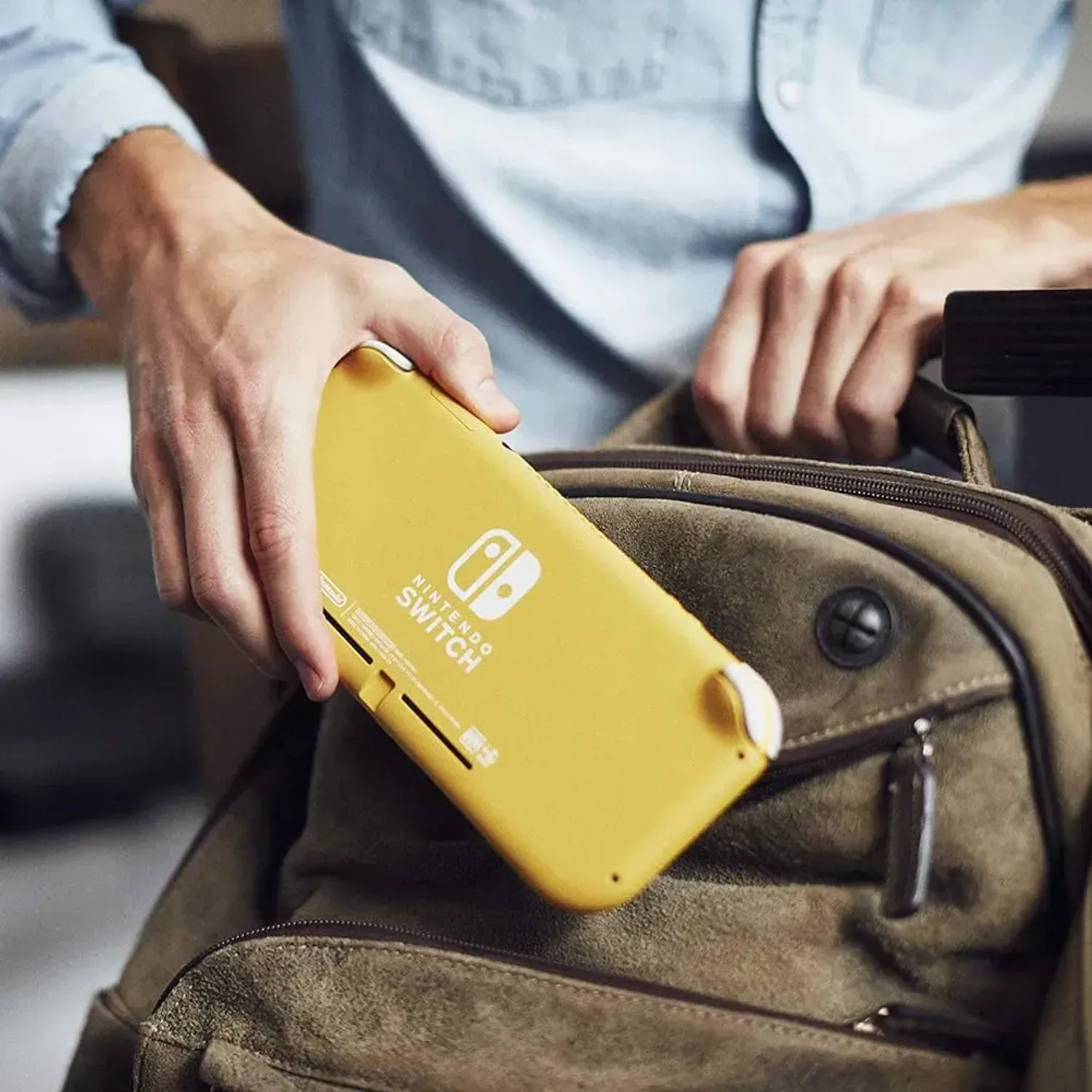 NINTENDO Nintendo Switch Lite Consola - Amarillo Reacondicionado