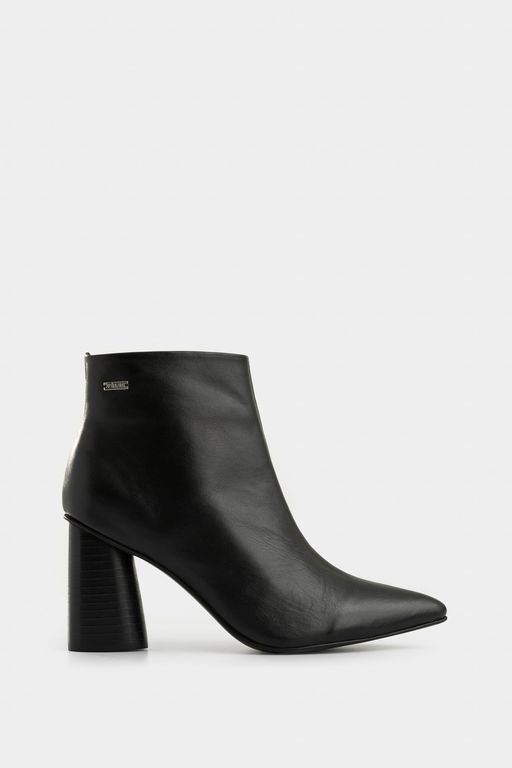 Vélez Botines Agata De Cuero Para Mujer Silueta Punta Negro