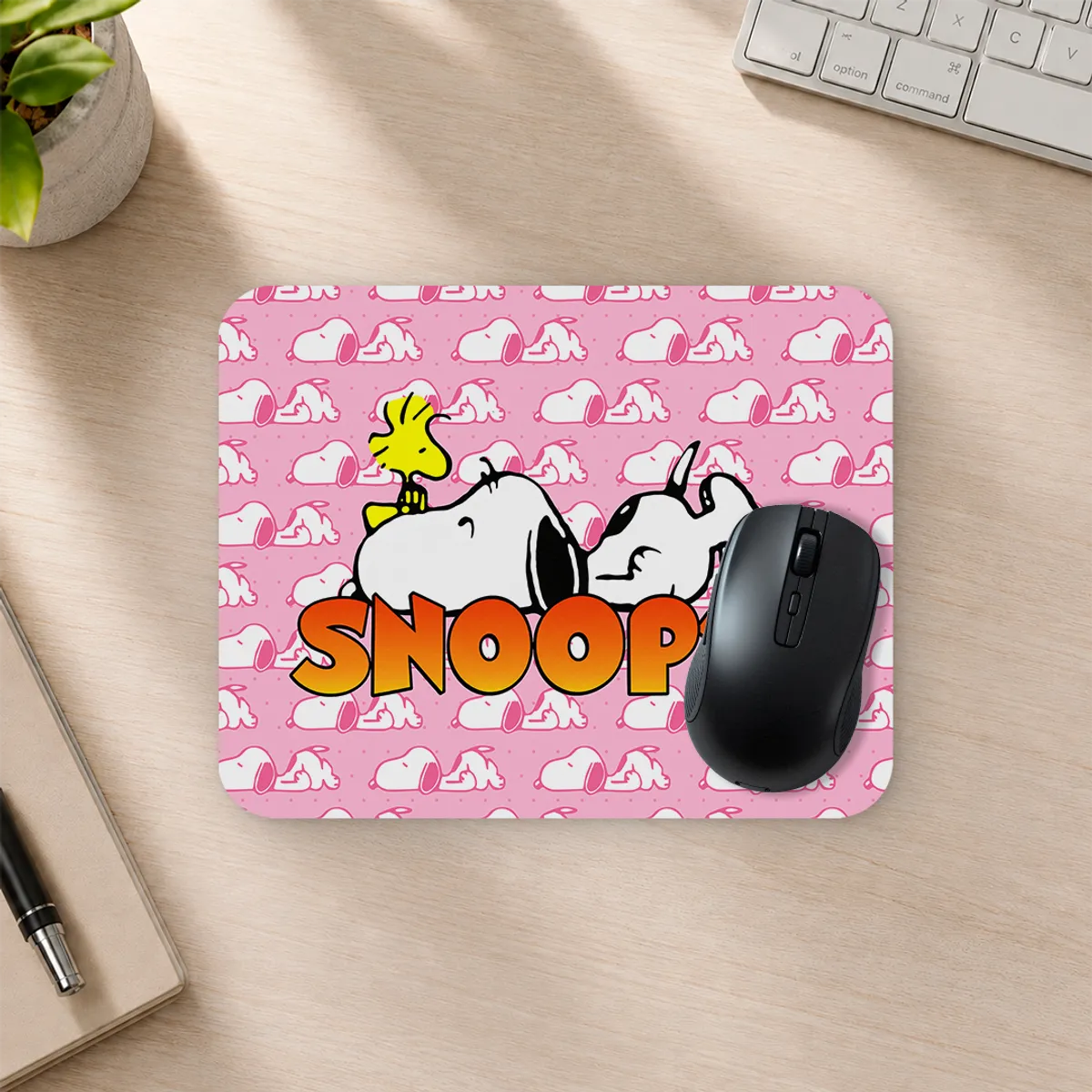 GENERICO Mousepad 20x24 cm - Peanuts Snoopy Fondo Rosado | Falabella Chile