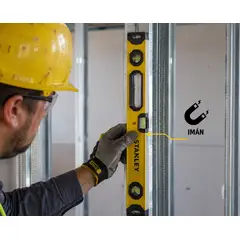 STANLEY - Nivel De Mano Imantado Stht42497 61 Cm 24 Pulg Antigolpes