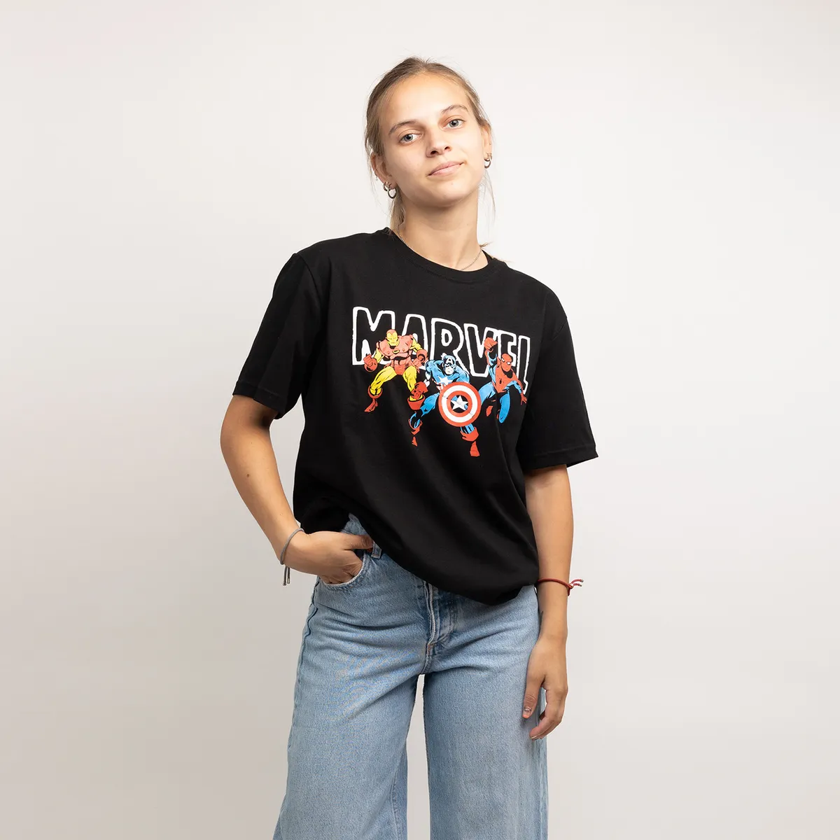 MARVEL - Polera Mujer Superheroes Negro Marvel