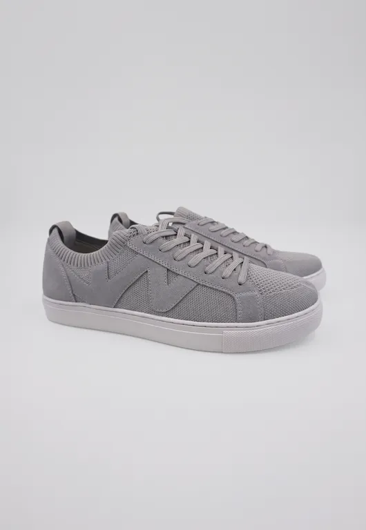 Zapatilla Múnich Grey Fw26