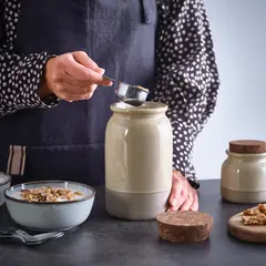 IKEA - BRUGDHAJ frasco 1.2 l beige
