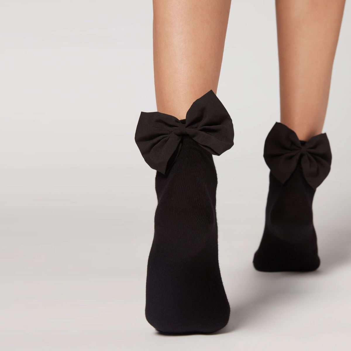 CALZEDONIA - Calcetines Cortos Con Lazo Mujer Calzedonia