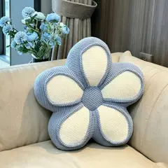 GENERICO - Cojin Decorativo En Forma De Flor Con Cinco Petalos En Tonos Blanco/Celeste