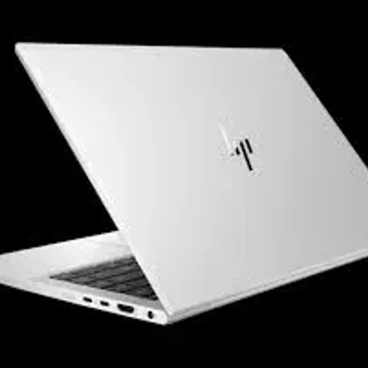 HP - NOTEBOOK HP PROBOOK RYZEN 7 SSD512 M.2 8GB RAM GRAFICA VEGA 8 14"