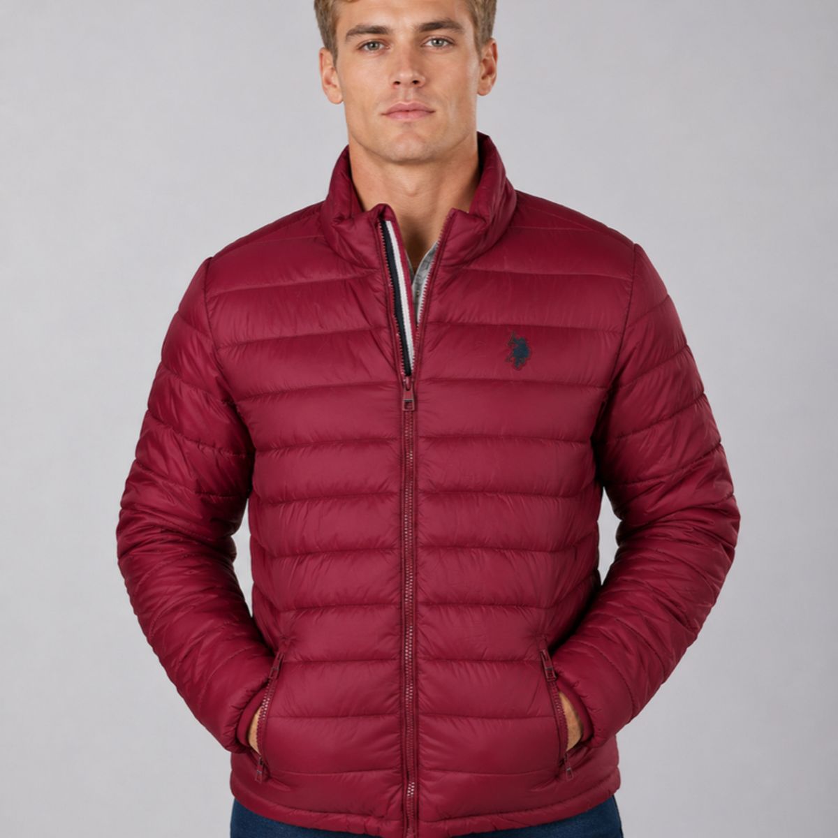 US POLO ASSN Parka Basica Hombre U.S. Polo Assn ⚡𝗖𝘆𝗯𝗲𝗿 | Falabella Chile