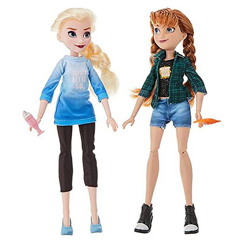 HASBRO - Elsa y Anna con ropa moderna