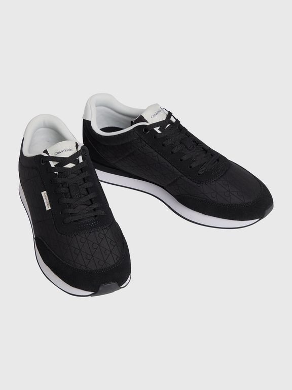 Zapatillas Urbanas Retro Runner Negro