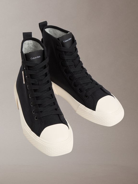 Zapatillas Urbanas Altas de Tela Negro