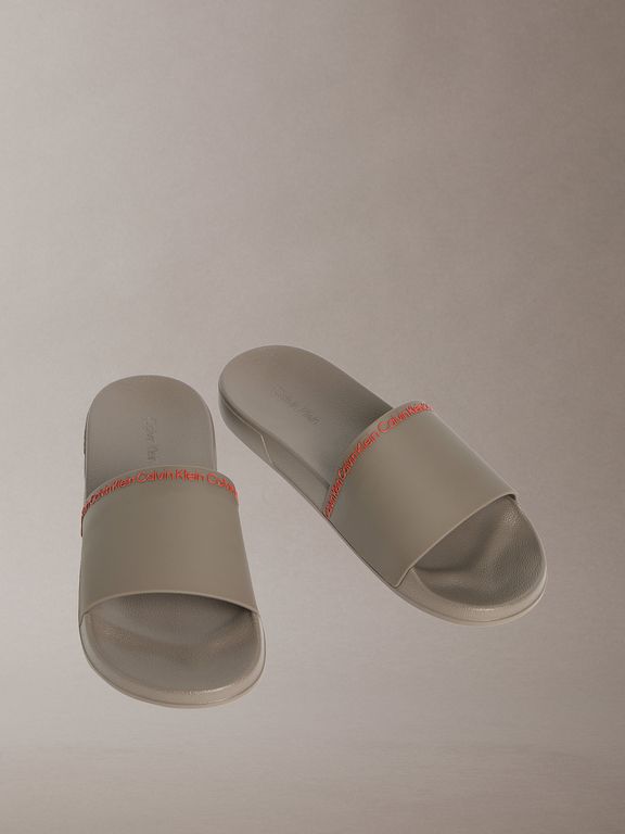 Sandalias Essential Slide Institutional Cafe