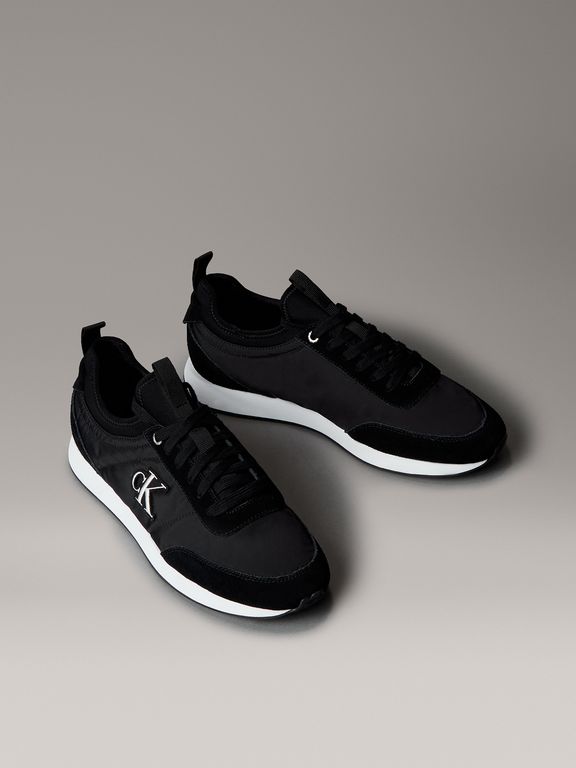 Zapatillas Urbanas Retro Runner con Cordones Negro