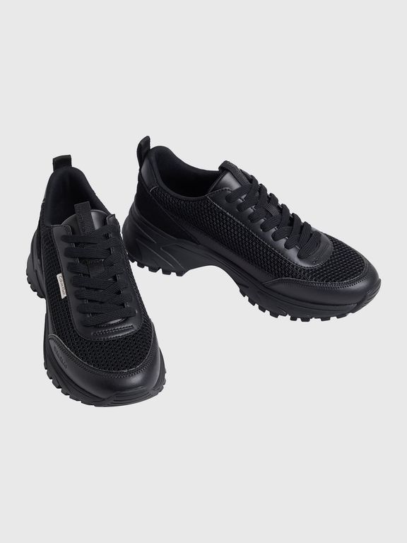 Zapatillas Urbanas Hike Runner de Malla Negro