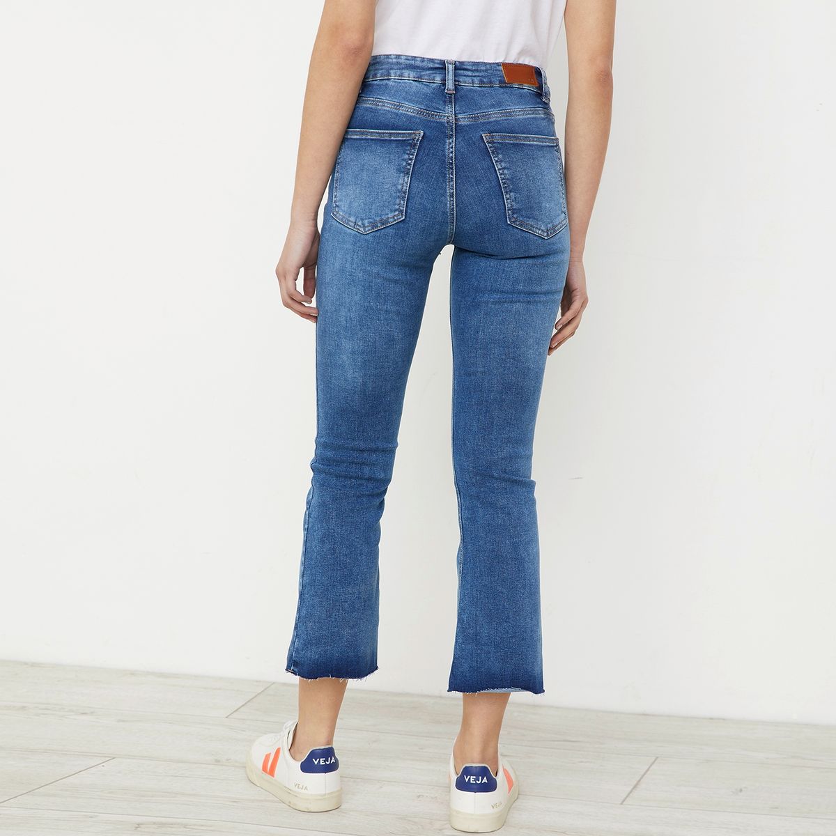 BASEMENT - Basement Jeans Flare Tiro Alto Mujer