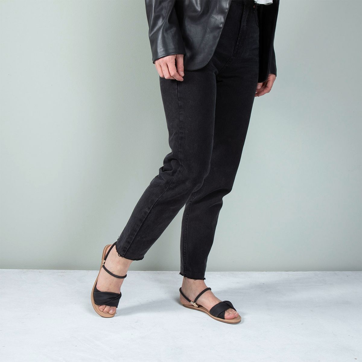 CALL IT SPRING - Call It Spring Sandalia Mujer Negra