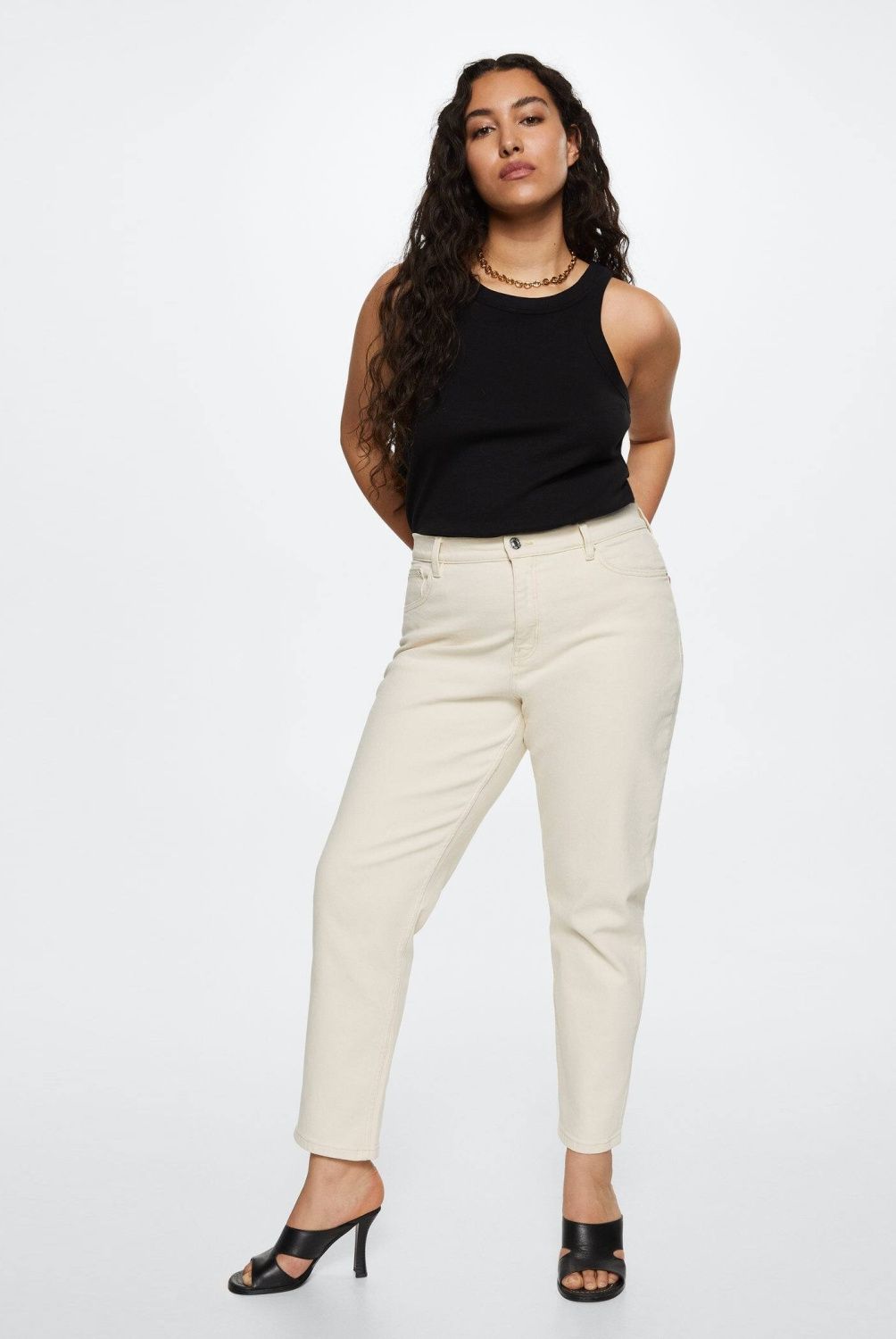 MANGO - Jeans Mom Newmom Tiro Alto Mujer Mango